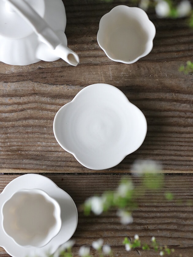 藤村佳澄カヌレ茶器 茶托 ホワイト